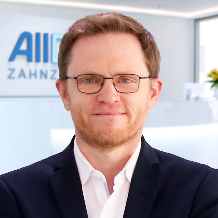 Portrait Gesch&auml;ftsf&uuml;hrer Aur&eacute;lien Fauvel (AllDent Holding)