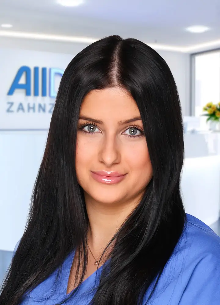 Portrait zahnmedizinische Prophylaxeassistenz Vanessa Leandro Rodrigues (AllDent Hamburg Bergedorf)