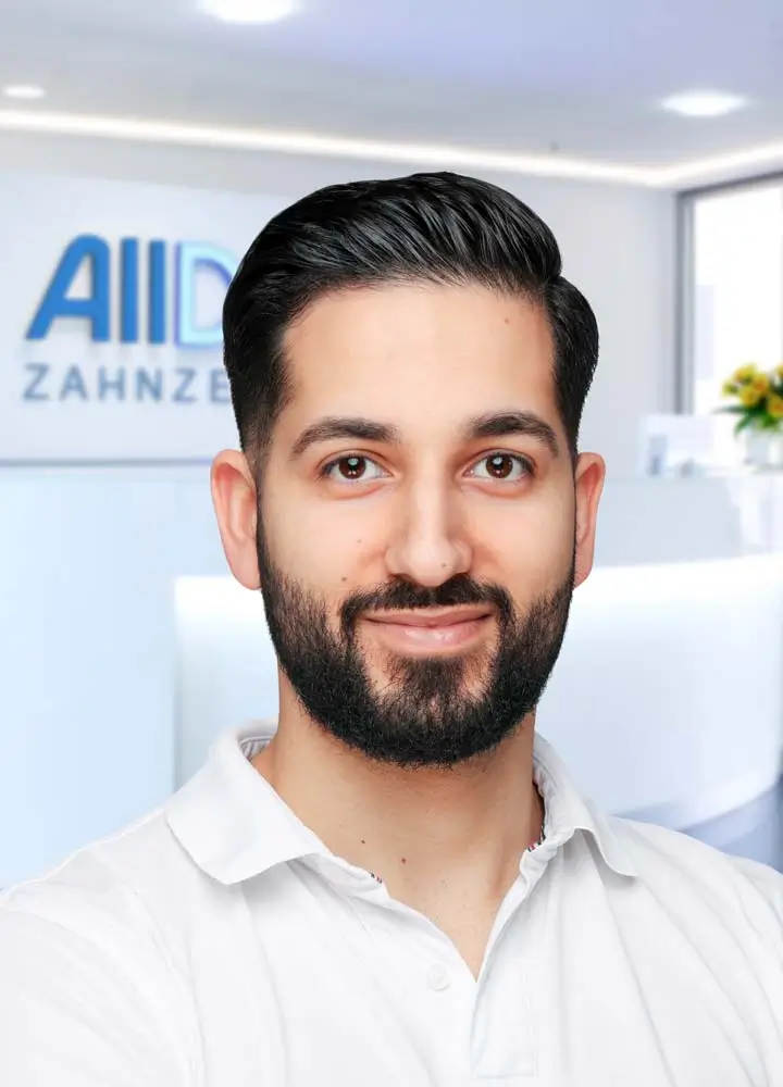 Portrait Zahnarzt Wais Aziz (AllDent Hamburg Hauptbahnhof)