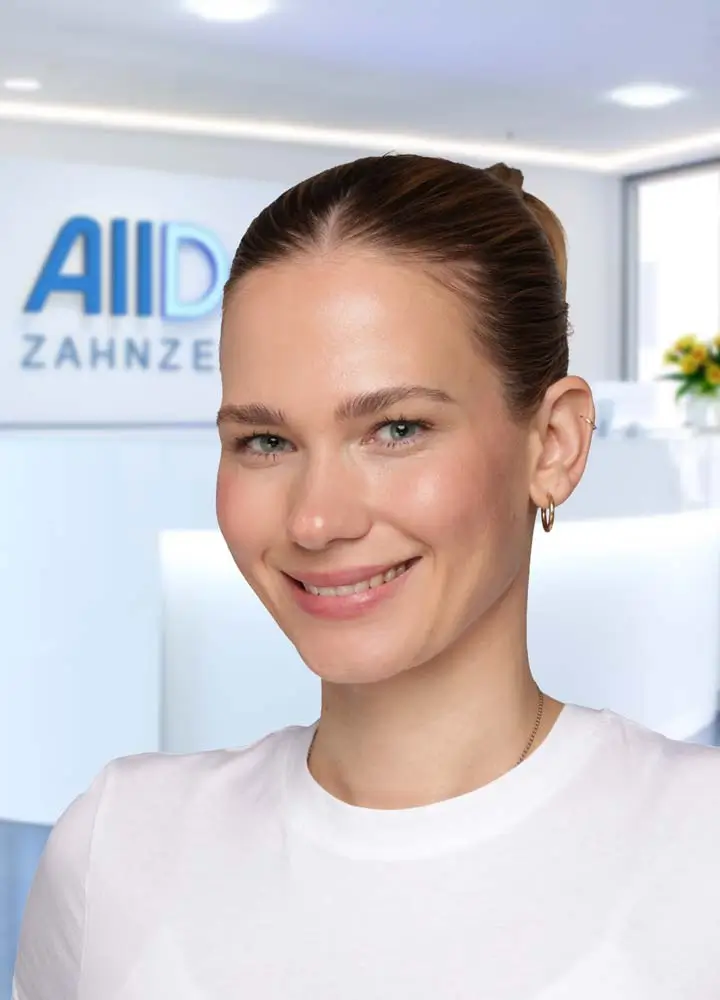 Portrait Zahn&auml;rztin Linda Gro&szlig;e-Ahlert (AllDent Hamburg Hauptbahnhof)