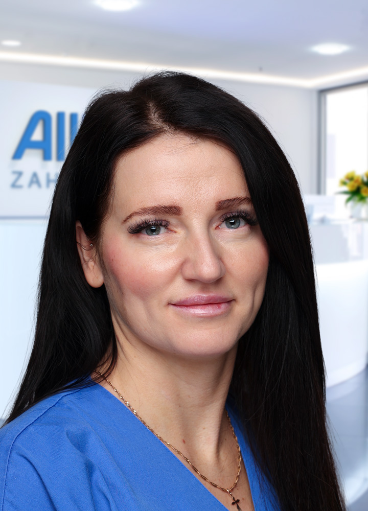 Portrait PZR Tatjana Riel (AllDent Hamburg Bergedorf)